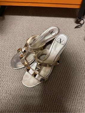 VALENTINO GARAVANI
Roman Stud Metallic Slide Sandals